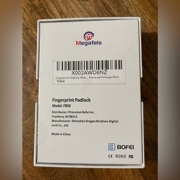 NEW IN BOX. Fingerprint Padlock.  Bluetooth Thumbprint Lock. - Picture 2 of 2